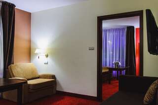 Отель Hotel Pikul Пулавы Апартаменты Делюкс-7